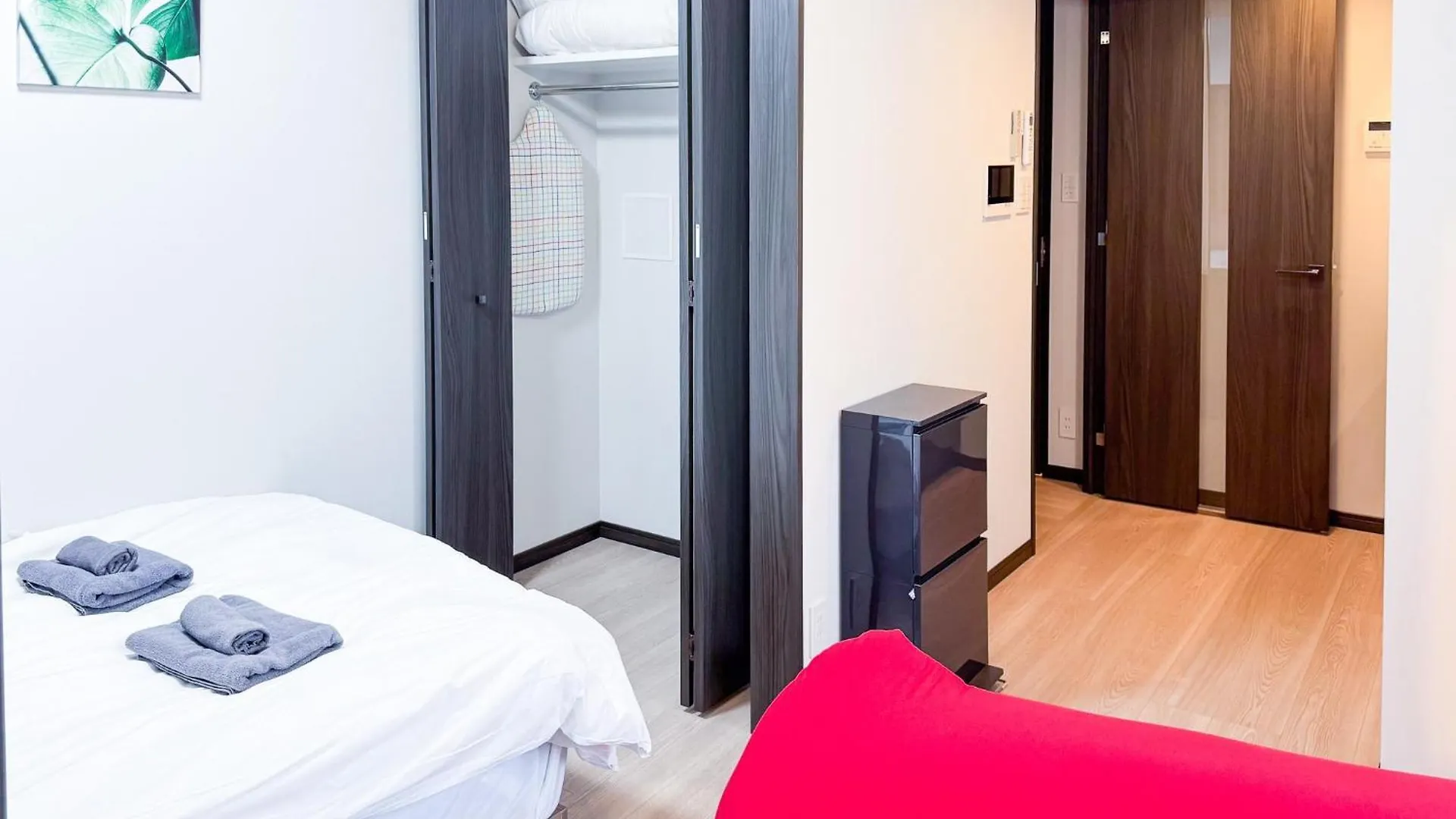 Triphome Shinjuku East 4F Tokyo Apartment